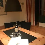 Ferienwohnung Uf Z`enisch *