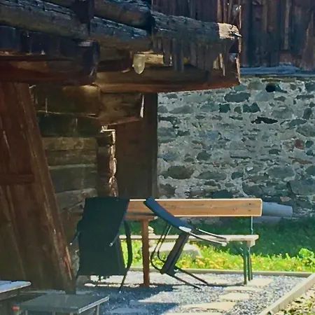 Ferienwohnung Uf Z'enisch Апартаменты