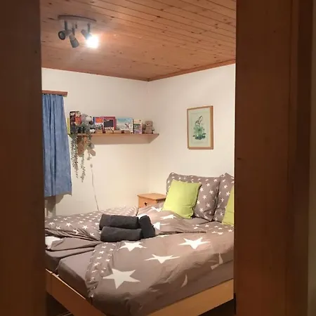 Ferienwohnung Uf Z'enisch