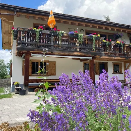 Ferienwohnung Uf Z'enisch Appartamento Klosters