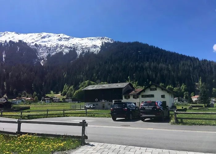 Appartement Ferienwohnung Uf Z'enisch