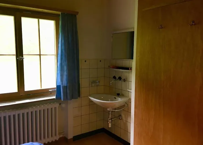 Ferienwohnung Uf Z'enisch Appartement *