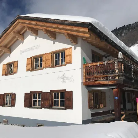 Apartmán Ferienwohnung Uf Z'enisch