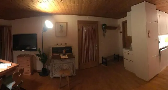 Apartmán Ferienwohnung Uf Z'enisch *